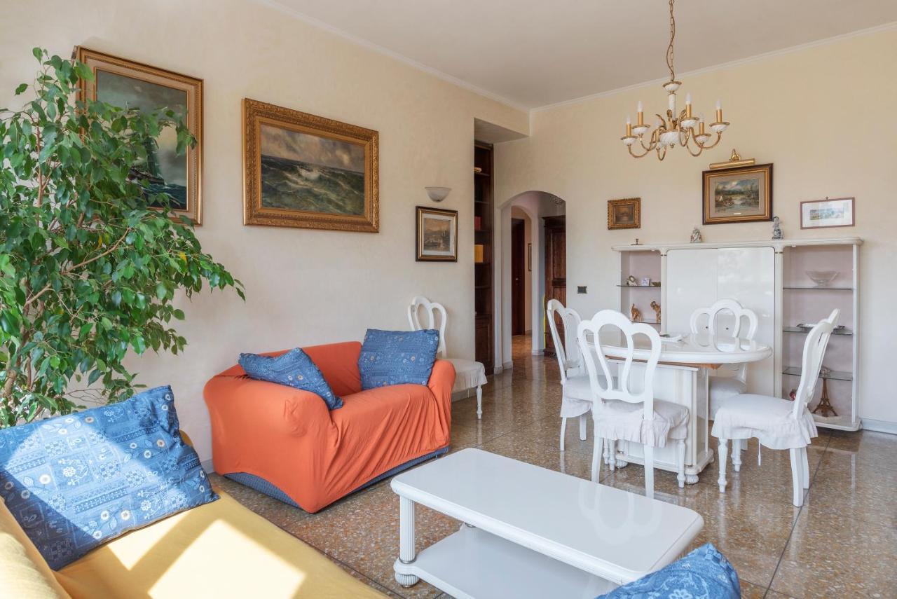 Monteverde Roomy Apartment Sun And Flowers Roma Eksteriør bilde