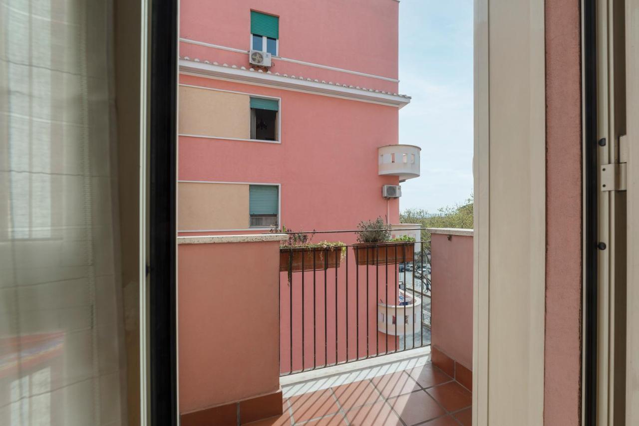 Monteverde Roomy Apartment Sun And Flowers Roma Eksteriør bilde