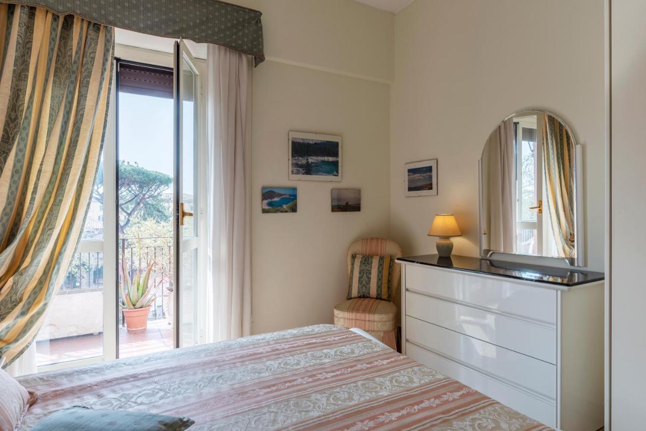 Monteverde Roomy Apartment Sun And Flowers Roma Eksteriør bilde